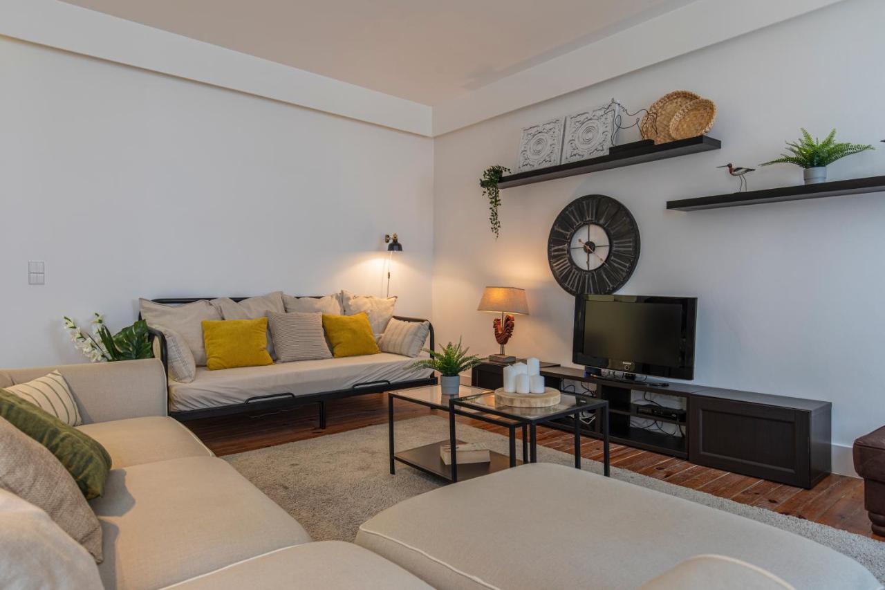 32 -Lovely 2 Bedroom Apt In Principe Real ลิสบอน ภายนอก รูปภาพ