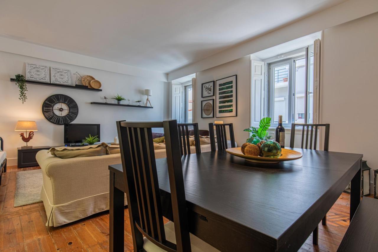32 -Lovely 2 Bedroom Apt In Principe Real ลิสบอน ภายนอก รูปภาพ